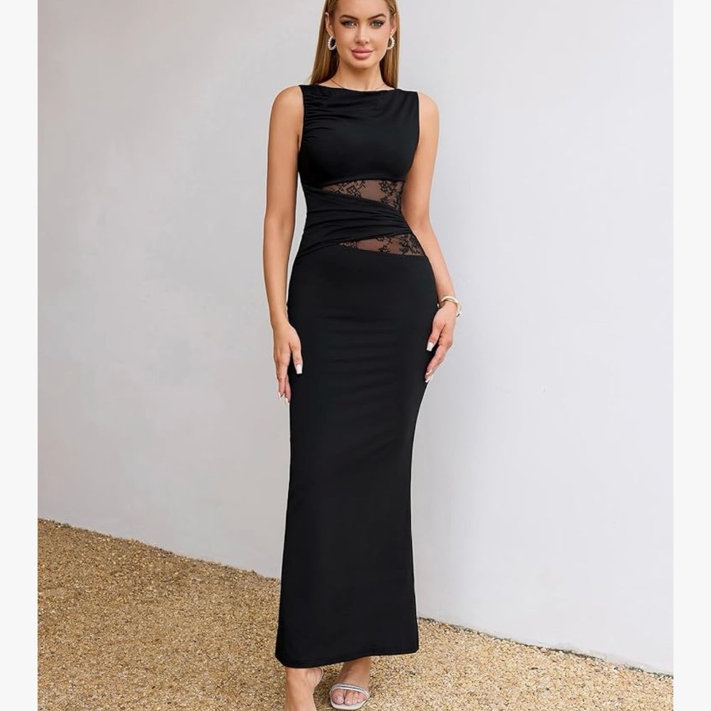 Chic Black Lace Maxi Dress